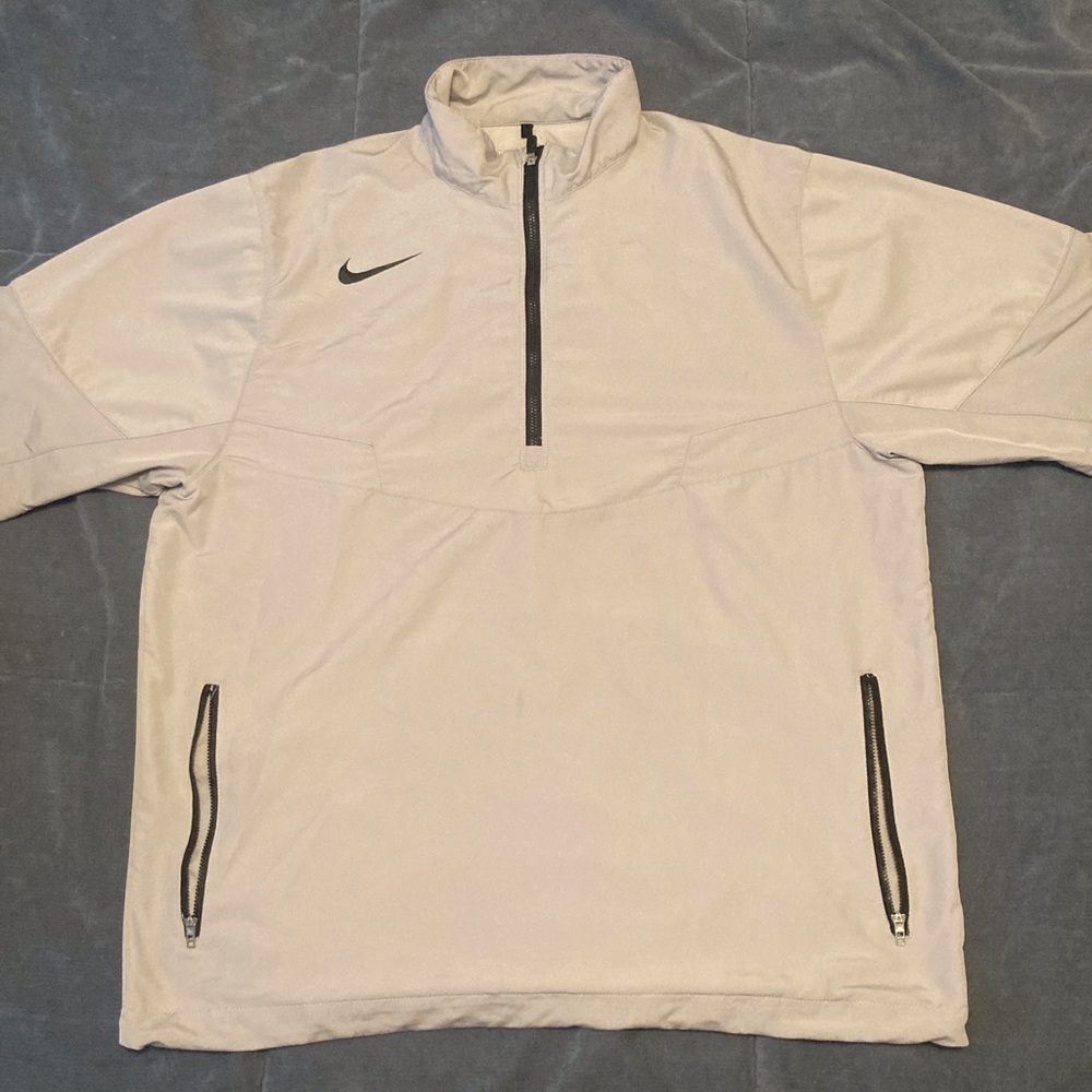 Nike Short Sleeve Golf Windbreaker